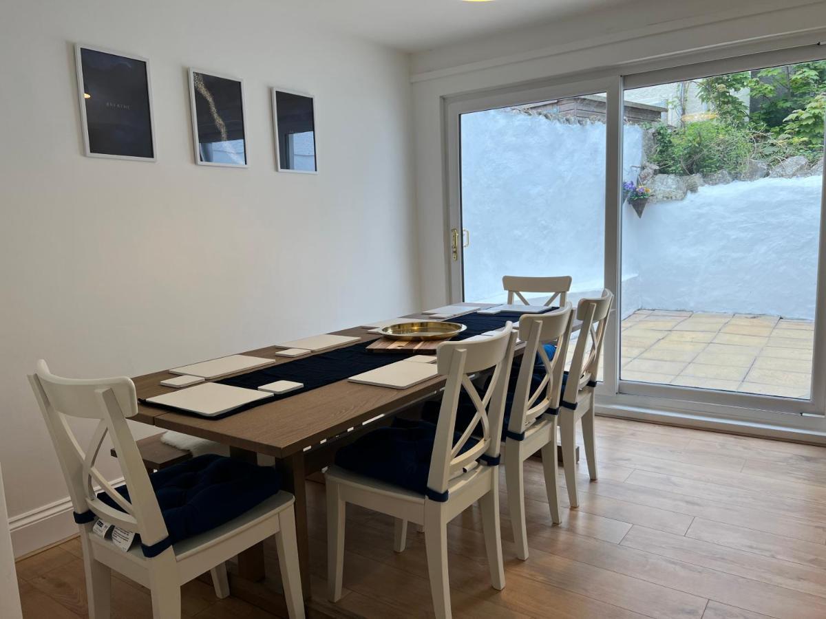 Heathcliff - 5 Bedroom House In Town Centre Tenby Eksteriør bilde