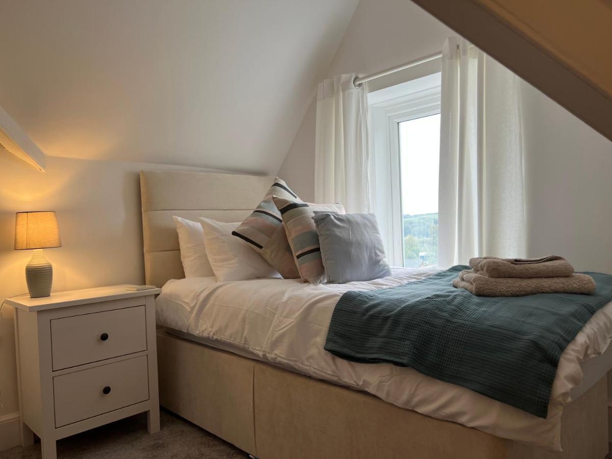 Heathcliff - 5 Bedroom House In Town Centre Tenby Eksteriør bilde